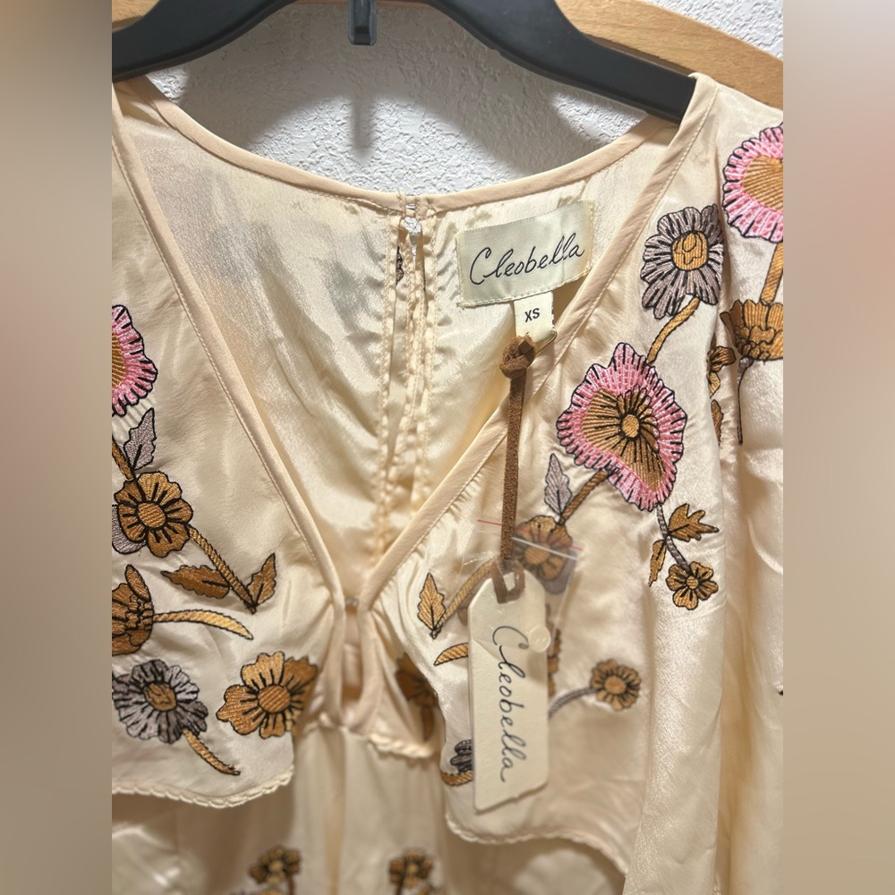 🌸NWT Cleobella Hermosa Kaftan sz xs - Picture 4 of 6